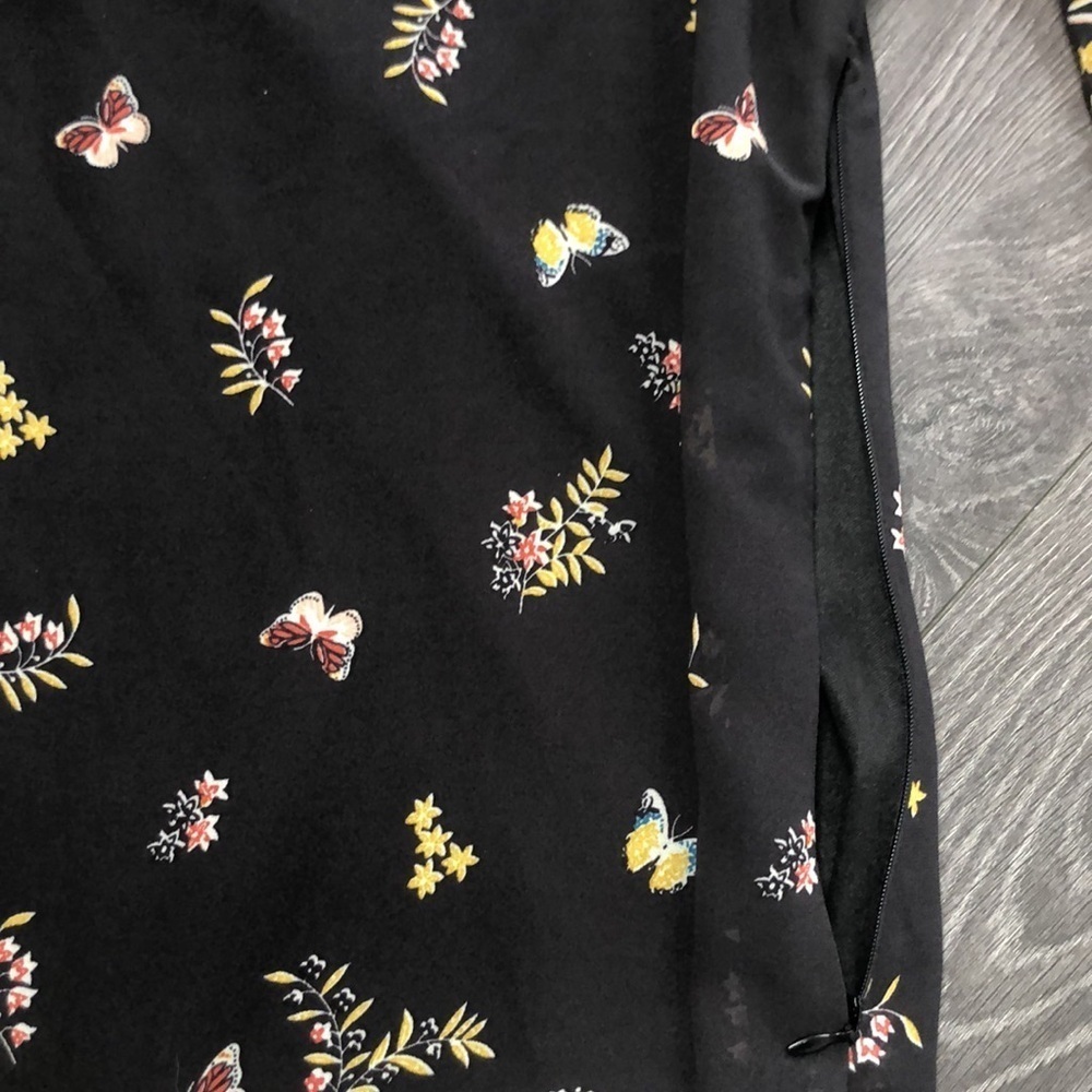Suzy Shier Floral Print Dress with Sheer Sleeve Detail, Size X small - Picture 5 of 14